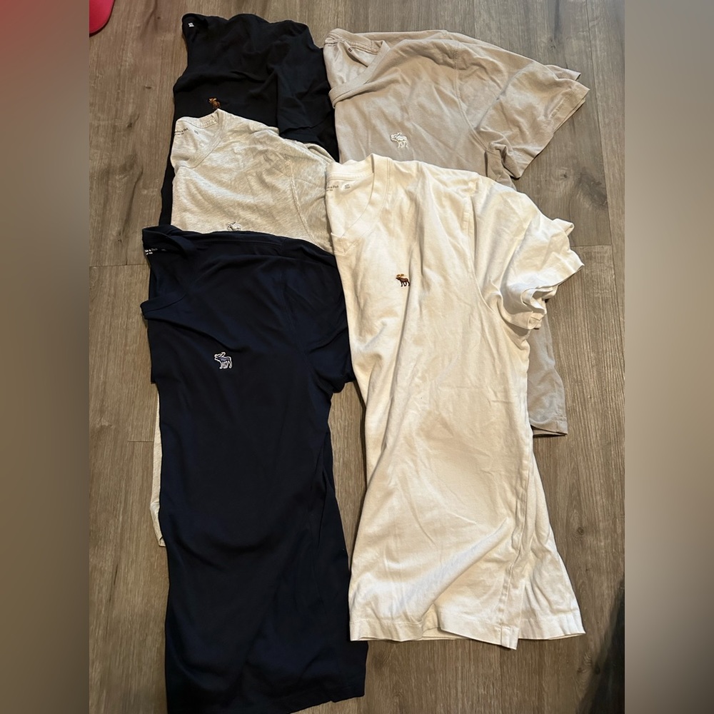 COPY - Abercrombie and Fitch men’s tshirt